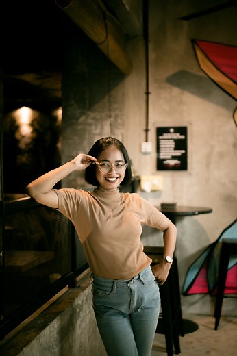 21K views · 812 reactions | Salut sama Putri ini pede ok mod foto nya dapat ini yang saya cari Kaku boleh tapi mod nya ndk ada percuma foto #fbprofesiona #sorotansemuaorg #mediamoderen #mediamoderen #fotoviral #fypfoto #fbprofesional #moment | Poping Photografer | Facebook