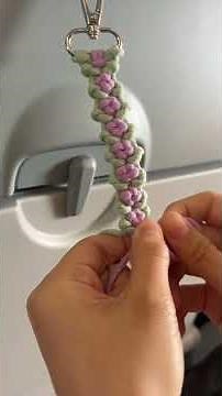 macrame pattern - cross knot and overhand knot 🪢