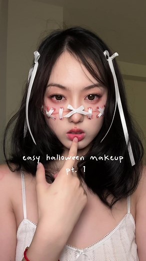 Fácil maquillaje de Halloween: L apariencia de muñeca cosida