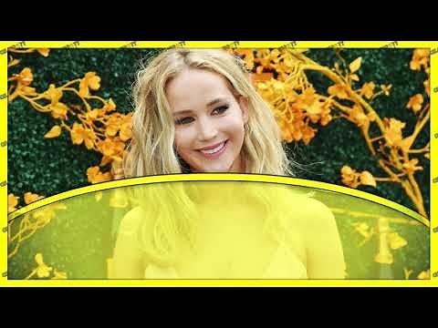 15 Celebs Who Got Naked | Celebrities Naked Pictures LEAKED!! | Celebrity Holic | Clevver news