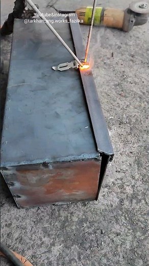 Tractor 🚜 Tool Box lock 🔒 Installation 💥 🔥 #shorts #toolbox #tractor