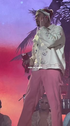 TELÉFONO NUEVO-BAD BUNNY #fypシ #parati #canciones #lyrics #cancionesconletra #badbunny