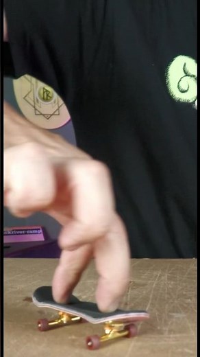 Fingerboard tricks! Tech Deck Pro