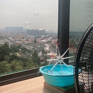 DIY Homemade Bubble Machine - DIY Toy for Kids