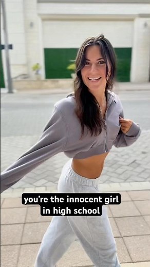 innocent girl in high school😳