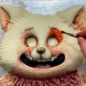 'Turning Red' Mei Lee panda cake | MetDaan Cakes