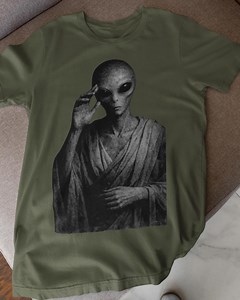 Alien Conspiracy T-shirt | Classified Alien Photo | UFO Humor Tee | Paranormal Graphic Tee - Etsy Canada