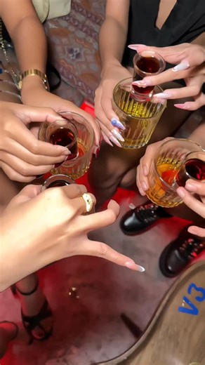 Mali Wan on Instagram: "Bottoms up ladies"