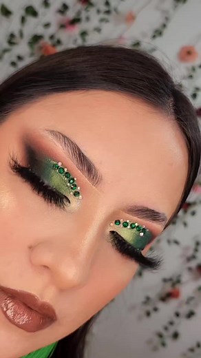 TUTORIAL 💚 Prolux Cosmetics #makeuptutorial #maquillaje | Caro G.