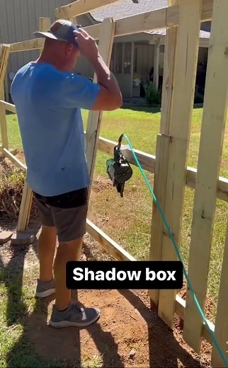 Shadowbox fence