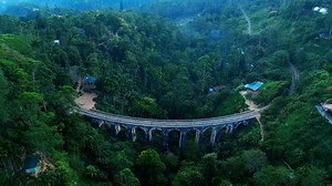 Nine Arch Bridge, Arch Bridge