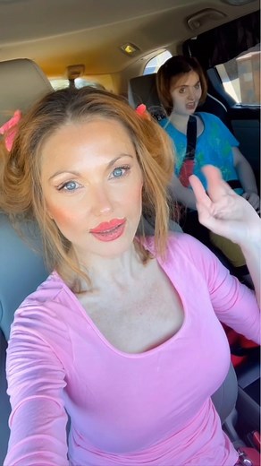 Many people convinced that one #robot 🤖can replace the whole human beings 🕺💃but in reality each task a woman handles requires completely different engineering, reason you need several robots because one single machine cannot cook with heat-resistant hands, clean with chemical-proof joints, lift and protect children with certified safety hardware, managing bills with advanced software, childcare and perform sex functions with separate materials all in the same body without becoming the size of