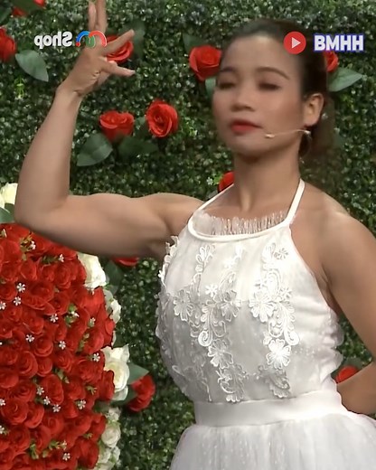 Tài lẻ của các cô gái khi đến với BMHH ------ Nguồn: Bạn Muốn Hẹn Hò Bản quyền được bảo vệ và quản lý bởi MCV Network #MCVNetwork #BanMuonHenHo #DateAndLove #Viral #MCV #BMHH | Camera Cận Cảnh