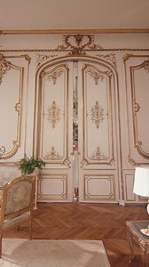 34K views · 38 reactions | Graff 於浪漫之都城市巴黎為背景，在全新婚嫁珠寶系列大片中彰顯迷人鑽石魅力，以無可比擬的美鑽點綴你倆矢志不渝的愛情。 讓你一見傾心的浪漫婚嫁珠寶系列: https://reurl.cc/vvANbl 台北寶麗廣塲珠寶店: 02 2722 0880 台北SOGO復興館珠寶店: 02 8772 6780 #GraffDiamonds #GRAFFTaiwan #FallInLoveWithGRAFF | ELLE Taiwan | Facebook