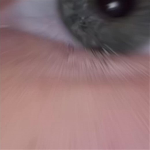 💄 Oricât ai încercat, genele nu ți-au stat niciodată cum ai vrut? 🌟 Cu genele autocolante de la VersatilMag, ai efect profesional în câteva secunde: nu curg, nu se dezlipesc și rezistă întreaga zi. 💖 Perfecte pentru machiaj rapid, femei grăbite și look impecabil. 🎁 2 1 GRATIS – doar azi! 👉 Comandă aici: https://versatilmag.ro/gene-autocolante/ | Versatil Mag