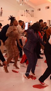 18K views · 152 reactions | It’s not a wedding reception if they don’t lay this record and do this dance!!! #fypシ゚ #viral #weddinginspiration #Bride #Bridesmaids #Repost #Reception #WeddingDay #tristanstuartvisuals | Tristan Stuart Visuals | Facebook