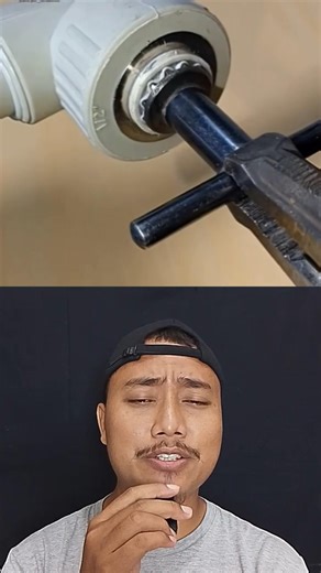 How to remove a broken PVC pipe