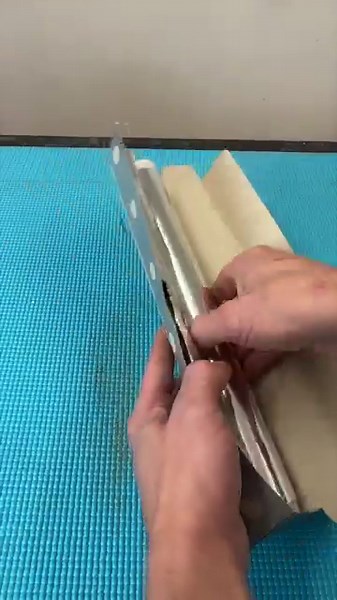 Rust Off Chrome #tipcentric #tipsandtricks #tips #tools #repair #cleaning #rust #restoration #workshop #fbreels #instagramreel #fypシ゚ #learn | TIP Centric