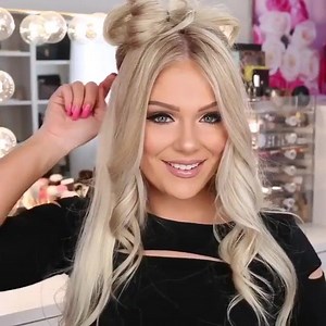 Watch and be amazed at how @Kellystrack can install our Ash Blonde Bell-Air extensions in SECONDS! ⏱ When you spend $200 during our Holiday Sale 🎄 you’ll receive a FREE gif | Bellami Hair
