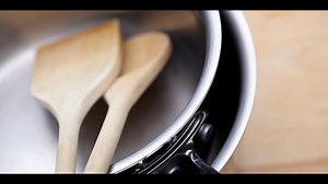 Is Hard Anodized Cookware Dishwasher Safe? Superb 6 Facts About This Kitchen Tool
