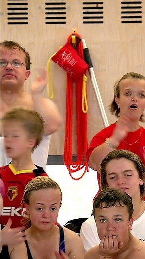 Which Dwarf Will Win This Swimming Race?