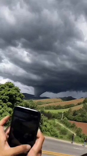 Última hora: Tornado impactante en Chiapas