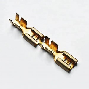 [Hot Item] 250 Serie Self Locking Naked Auto Electrical Spade Faston Connector Terminal