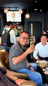 #រីករាយការជួបជុំ នាពេលព្រឹកព្រលឹម ពិសារកាហ្វេជាមួយ មិត្តសំលាញ់ជាក្តីសុខក្នុងថ្ងៃនេះ #oneeditioncafe #sihanoukville🇰🇭 Enjoy new thing , new menu Hot latte with Special crispy waffles cups #coffeelover