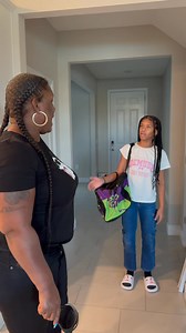 1.2M views · 40K reactions | My mom think I’m lying about her boyfriend watching me. He stay peeping in my room. | Real Comedienne Serenity Allen | Facebook