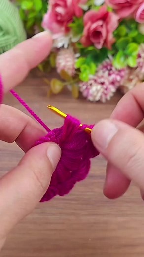How to Crochet: Beginner Tutorial & Ideas