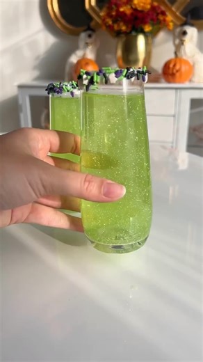 25K views · 361 reactions | Monster mash ️ @thespritzeffect  #unicorncosmetics | Unicorn Cosmetics | Facebook