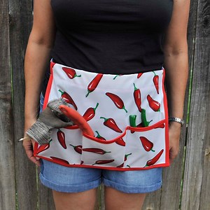 PDF Sewing Pattern for Garden Bucket Apron, DIY Utility Half Apron Works as a Tool Bucket Caddy for Crafting and Gardening - Etsy