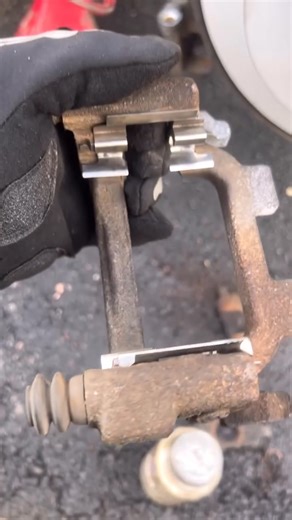brake replacement, service brake caliper bracket. Brake pad replacment #brakes #brakebleed #mechanic #mechaniclife #repairs #DIY #doityourself #autotok #MobileMechanic | Mechanic Life | Facebook
