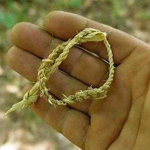 Simple Tree Bark Reverse Wrapped Cordage