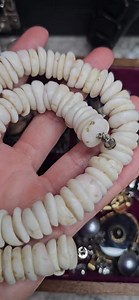 Vintage Hawaiian Puka Shell Necklace 1970s- Natural & Substantial - Etsy