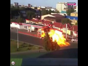 11 largest explosions caught on camera