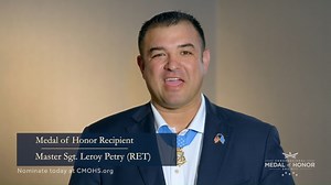 Do you know someone who has gone above and beyond to help others in your community? Recognize their service by nominating them for a Congressional Medal of Honor Society Citizen Honors Award: bit.ly/3Ehkuf1 | USO