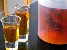 Hot Apple Pie Shot with Everclear, Warm Apple Pie |