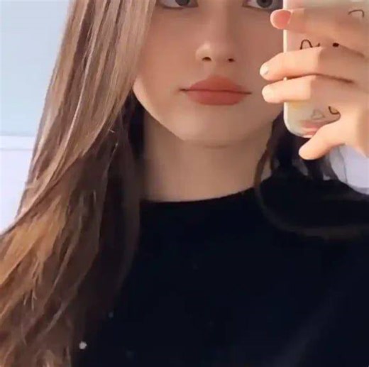 Full Watch:👉 https://obqj2.com/4/9505227 . . . #movie #bestfilm #movietime #movieclips #movienight #moviereview #Netflix #netflixseries #netflixmovies #fr1imr | Emily Neon A