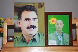 Şehîdê ked û demokrasiyê Sedîq Benek li Mexmûrê hat bîranîn