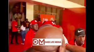 2.6K views · 25 reactions | Kasarani VVIP lounge entrance was not easy, see RAILA Odinga insisting on getting in with Kasmuel Macoure. Power  | Dare Life Media | Facebook