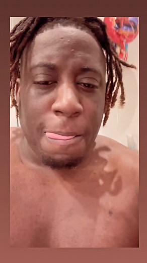 Put some Respek on @liltunechi name ! The #carter6 #c6 is solid compilation. # I will not stand for any lil Wayne slander on my Timeline! | Botimi Freed