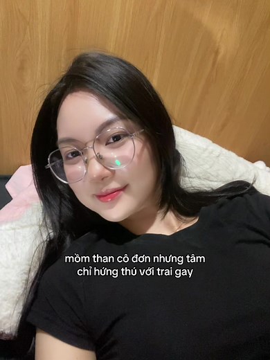 Gái đẹp mê trai gay: Sự thật đằng sau sở thích