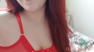 Nicolebun playing with a big cock MV pt1
