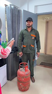 1.6M views · 18K reactions | सिलेंडर वाले ने बनाया पागल | NB Films | Facebook