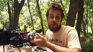 灵异存在_头上戴的假发，没想到是从尸体上剪下来的，泰国惊悚片《鬼三惊》_电影_高清完整版视频在线观看_腾讯视频