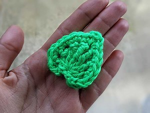Crochet Apple Leaf Free Pattern - Crochet Bits