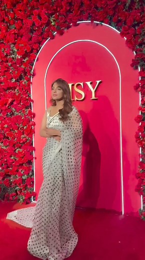 1.1K views | Sonya Hussyn at HSY Event | Mnn.tv | Facebook