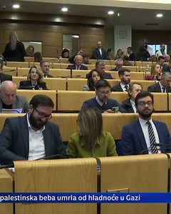 Jučer sam dao izjavu za Hayat.ba. Na sjednici Parlamenta FBiH uložio sam amandman za borački dodatak. Vlada ga nije prihvatila. Zatražio sam pojedinačno izjašnjavanje: ➡️ 42 zastupnika ZA ➡️ 47 SUZDRŽANIH Amandman nije prošao. Borcima ostaje da zapamte ko se borio za njih, a ko je šutio. Izborna je godina. Vrijeme pamćenja je počelo. | Almedin Aliefendić