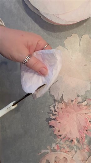 3.6K views · 60 reactions | Coffee filter flower must make! Find out how easy you can decorate with them #cofeefilterflowers #coffeefiltercraft #flowercraft | Just That Perfect Piece | Facebook